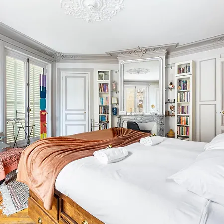 Apartament Guestready - Charming Vintage With Iconic Views Paryż