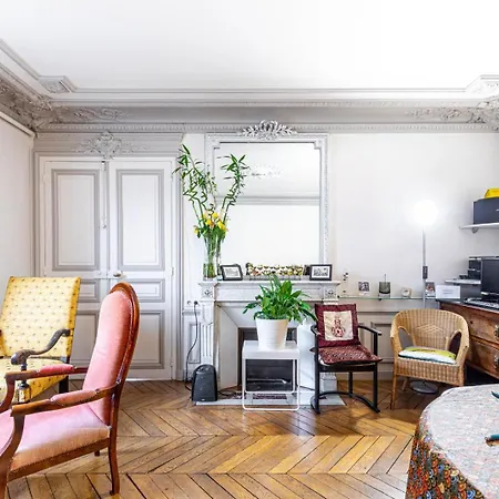 Daire Guestready - Charming Vintage With Iconic Views