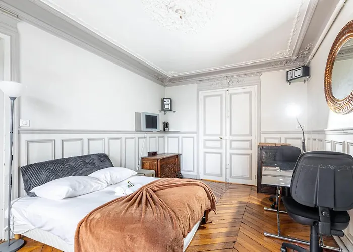 Guestready - Charming Vintage With Iconic Views Apartment