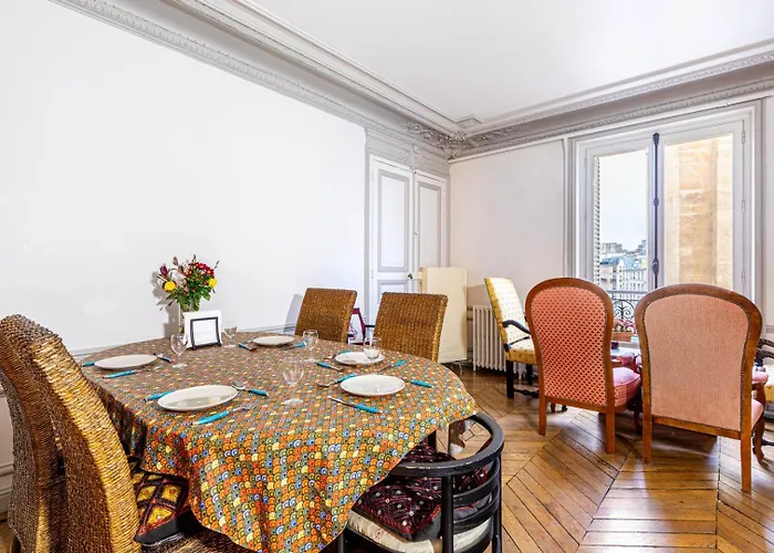 Guestready - Charming Vintage With Iconic Views Apartment